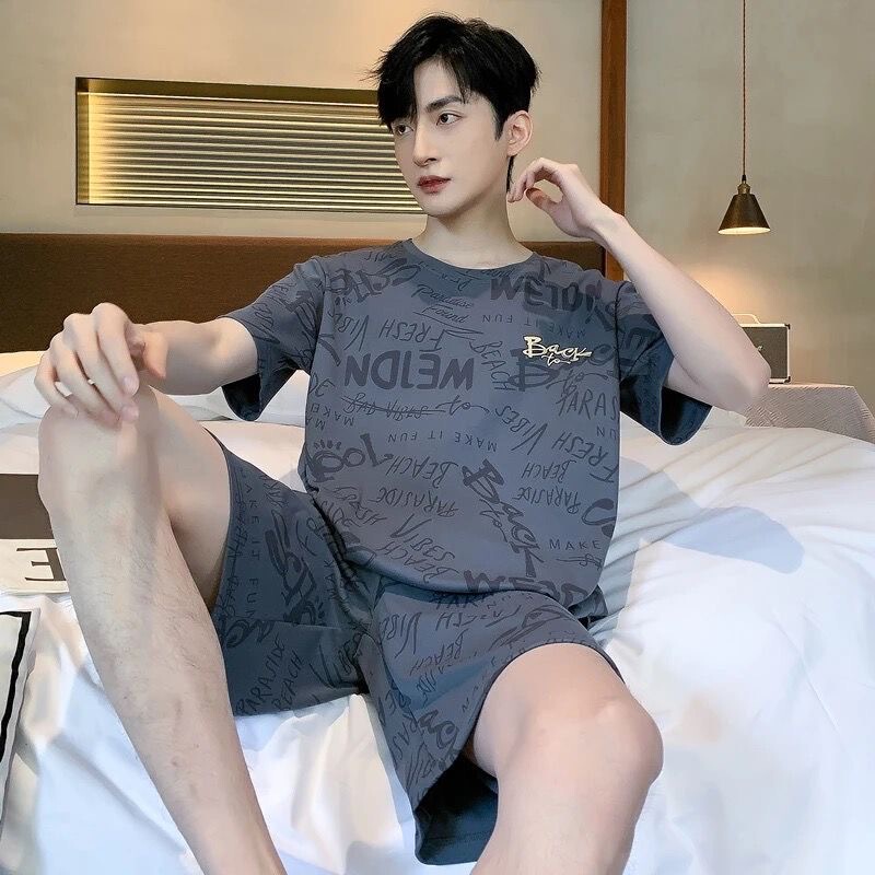 High-end Cotton Men's Pajamas Summer Round Neck Short-sleeved Shorts Casual suit Loose Thin Home Clothes for Teenagers