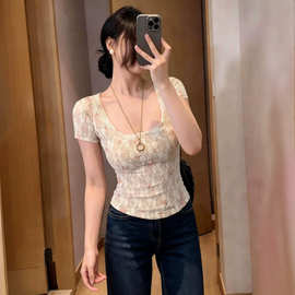 法式U领短袖蕾丝衫T恤女夏季纯欲性感辣妹修身收腰小个子短款上衣