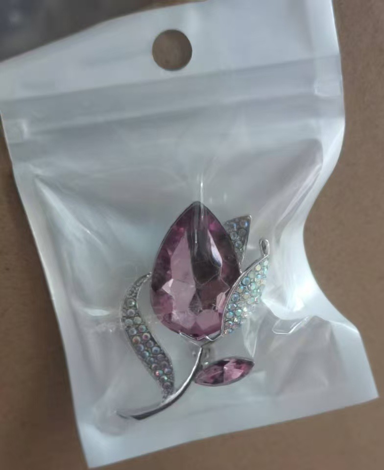 Elegante bloem broche voor dames modieuze speld voor kleding_voghion.com