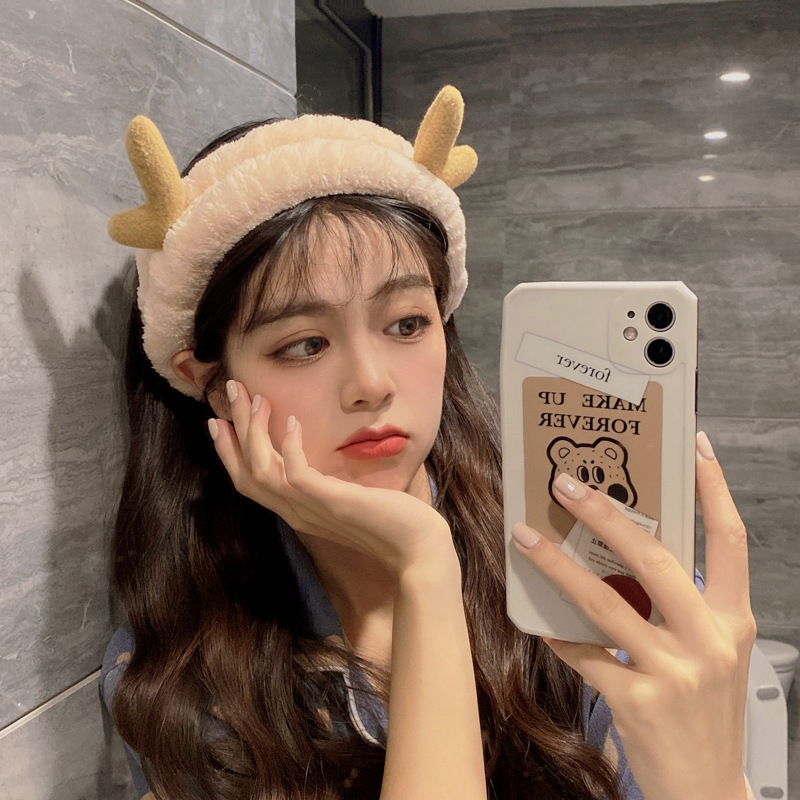 Lavarse la cara cinturón de cabello lindos de peluche para la mujer lavado y máscara especial de agujeros de cabello cinturón de cabello brazalete