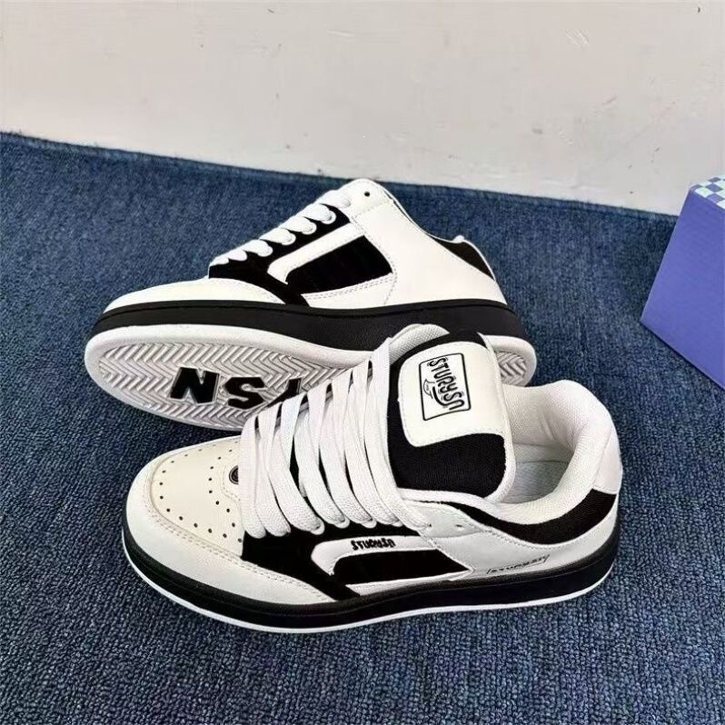 New Style German Training Sneakers, Casual White Shoes, 2026 Spring Hong Kong Style Niche Versatile Black and White Bread Shoes for Women New Style German Training Sneakers, Casual White Shoes, 2026 Spring Hong Kong Style Niche Versatile Black and White Bread Shoes for Women