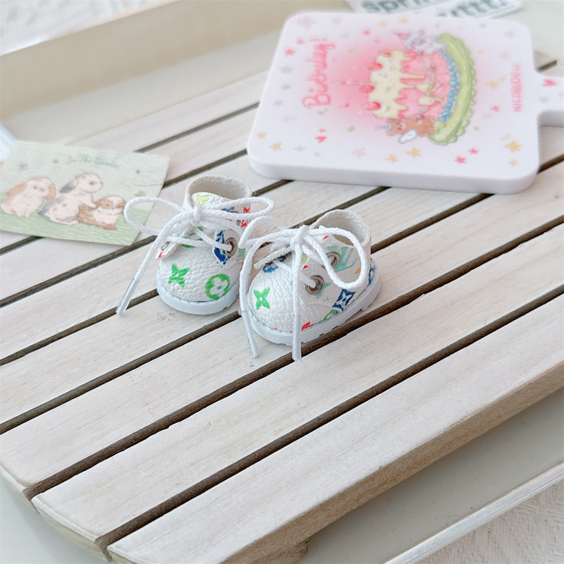 17 センチメートルラブブ labubu ベビー服 10 センチメートル綿人形 3 歳黒、白のキャンバスシューズレースアップ布靴|undefined