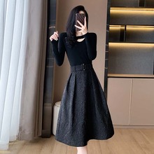 黑色針織拼接連衣裙女2023春季新款高級感成熟氣質收腰顯瘦中長裙