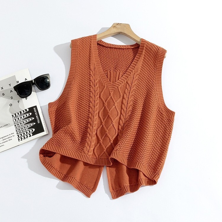 Knitted vest women's shirt stacked V-neck short spring and autumn wool vest winter outer sleeveless sweater