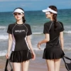 810887 black