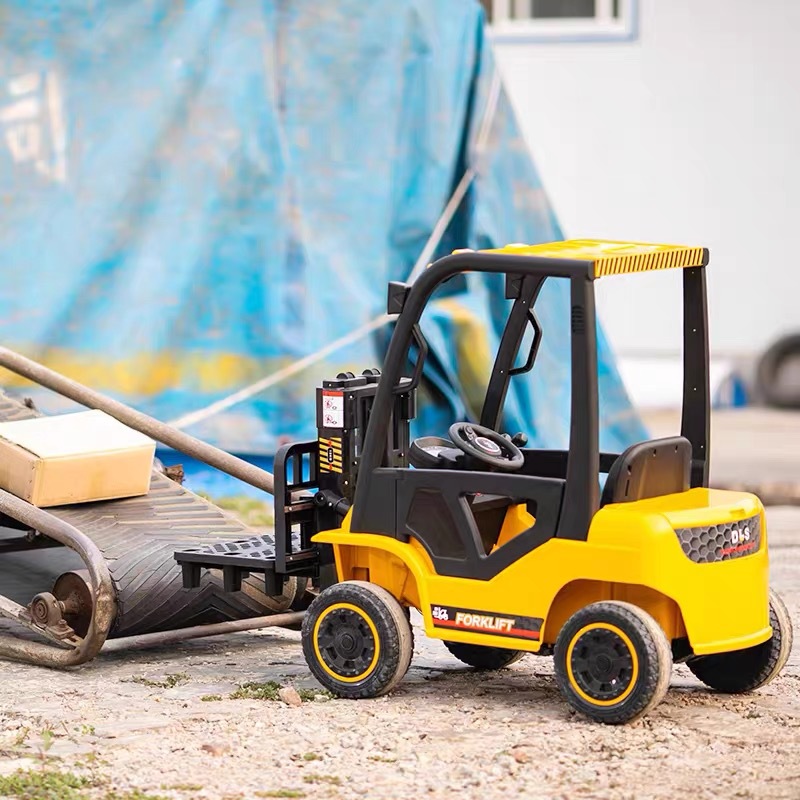 Carrileta eléctrica para niños elevable, carro de control remoto de carga de cuatro ruedas grande, carro de juguete para niños para niños y niñas image 5