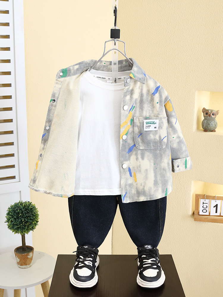 7543 Camisa de mezclilla para niños Primavera y otoño 2025 Nuevo estilo para niños Camisa de manga larga de estilo occidental Chaqueta fresca de primavera