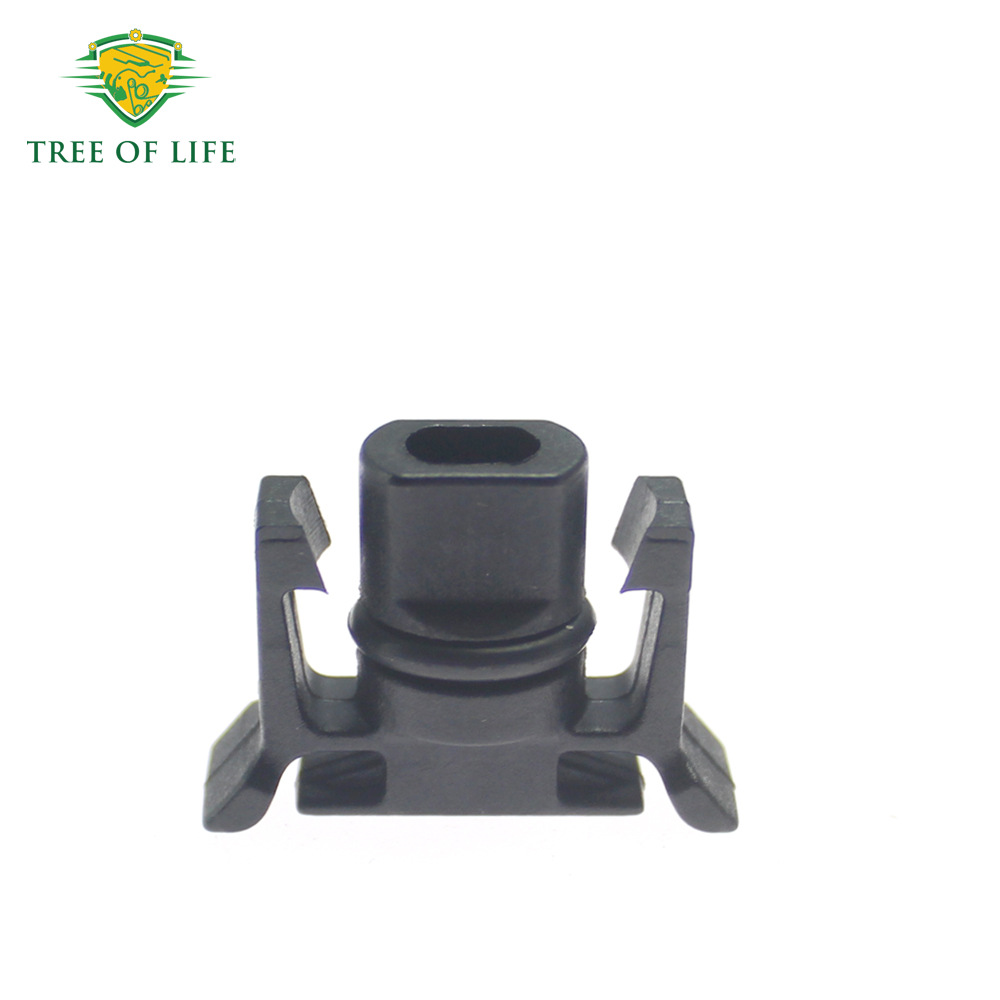AV6Z - 8K103 - A 31368308 es adecuado para conector directo de tubería de agua del tanque de agua automático de Volvo image 1