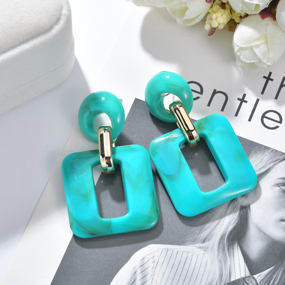 Geometric Pattern Retro Fashion Geometric Resin No Inlaid Earrings