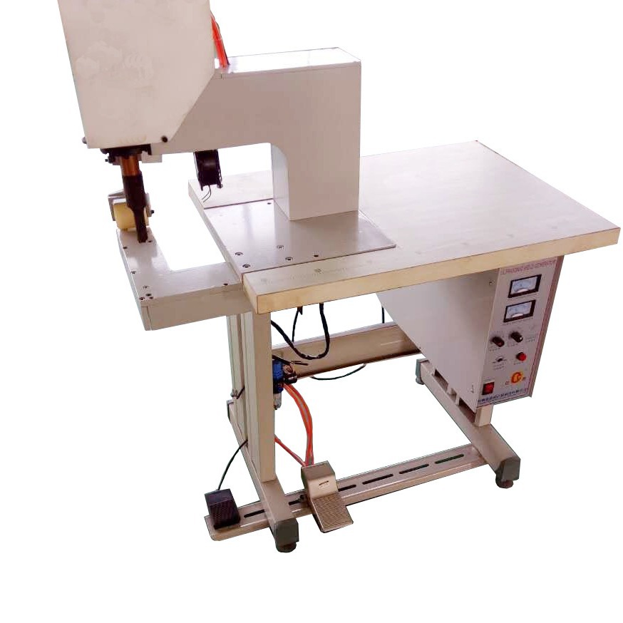 工厂直销超声波袖筒缝合机无线缝合焊接雨衣雨披缝合