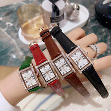 廠家供應新款女士手表長方形羅馬面石英防水鑲鑽腕表時尚皮帶電池