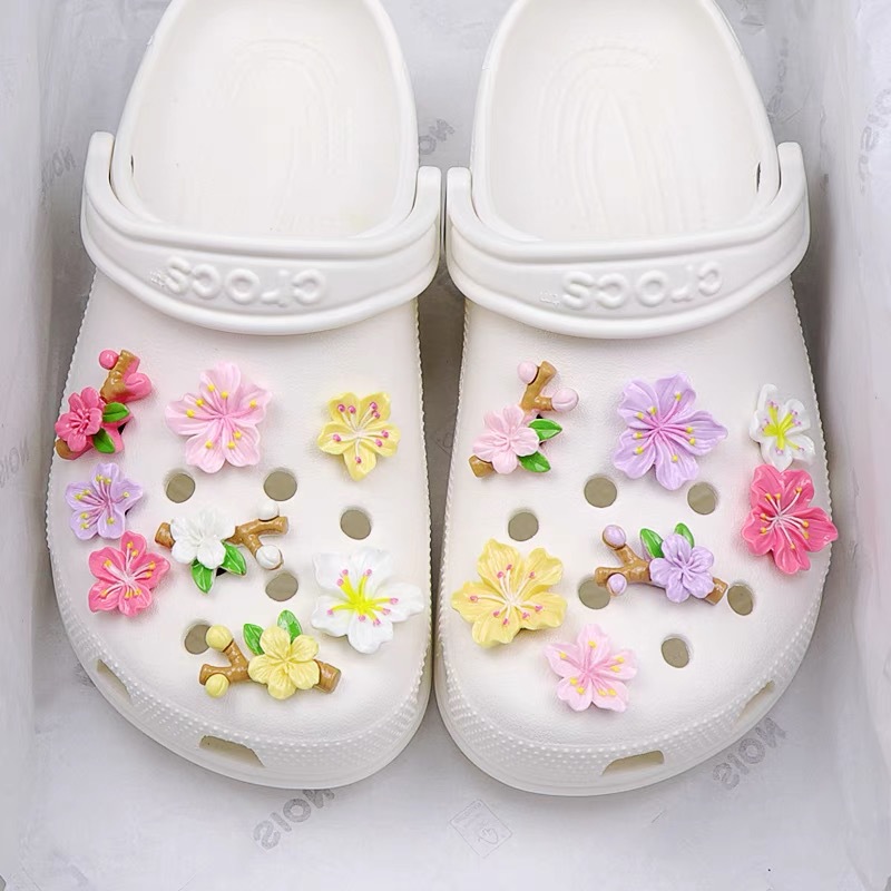 Nuevo estilo transfronterizo flor de todos los partidos resina de bricolaje flor de durazno lindo agujero de crocs zapatos de agujero accesorios de zapatos de agujero de flor