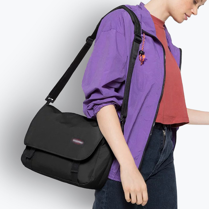 lightweight Japanese shoulder bag