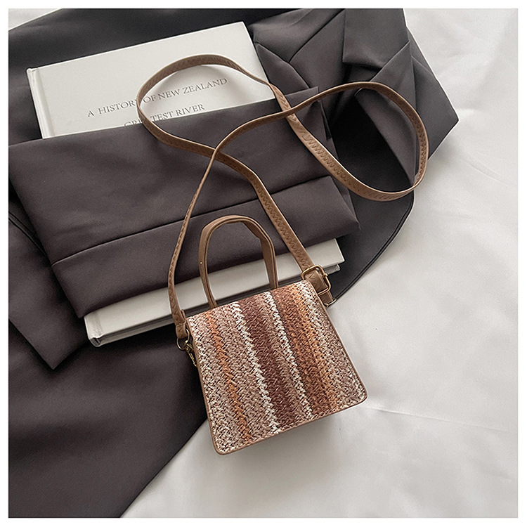 Borsa a tracolla da donna in paglia a righe per mare estate_voghion.com