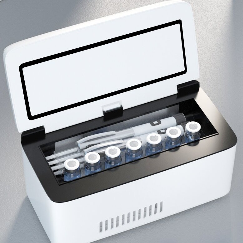 Portable Insulin Refrigerator 2-8℃ Mini Car Home Use USB Rechargeable
