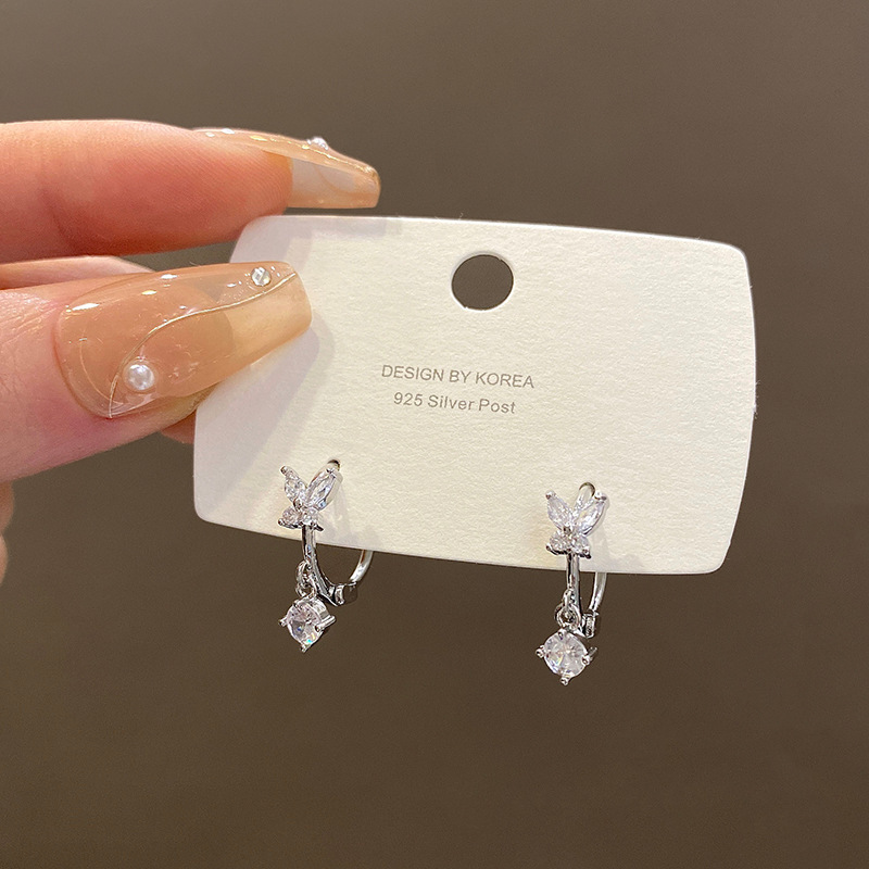 正宗镶钻蝴蝶耳扣耳环女2023年新款潮冷淡风ins耳饰独特设计感耳