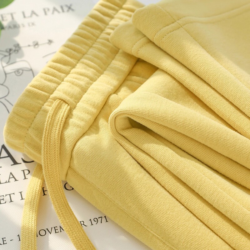 Wear Some Color When You Go Out! Creamy Yellow High-Waisted Slim-Fit Banana Wide-Leg Pants for Women with Side Panel Stitching, Slimming Straight-Leg Trousers