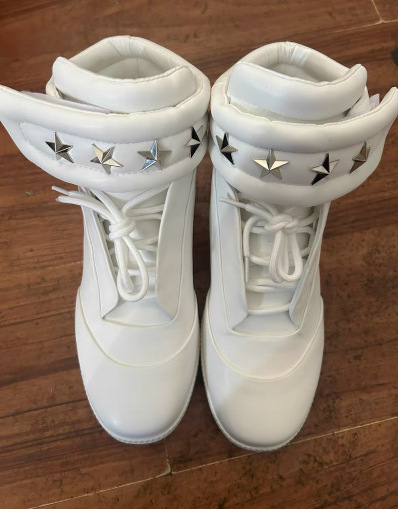 Givenchy Tyson Leather High Star Studs White