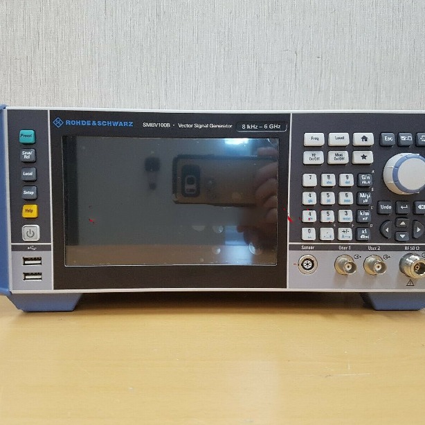 出售/回收 罗德与施瓦茨R&S SMW200A 矢量信号发生器