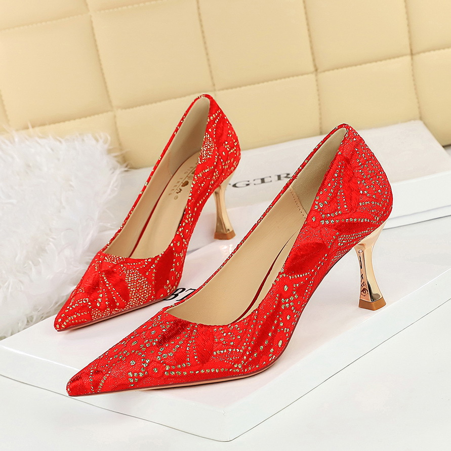 Heel single shoes with irregular pointed grain fine heel professional women's single shoes_vogvips.com
