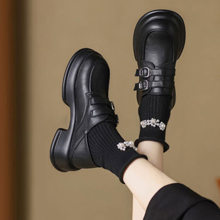 ��ט���ЬŮ2026�ﶬ���ӽq�¿�jk��Ь��ɫ���^Ӣ���LСƤЬ