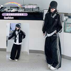 女童套装2026春秋新款儿童韩版休闲立领外套中大童运动撒银两件套