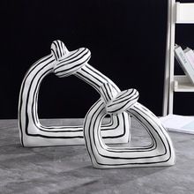 现代北欧黑白抽象手绘绳结陶瓷摆件 创意极简软装家居样板房饰品