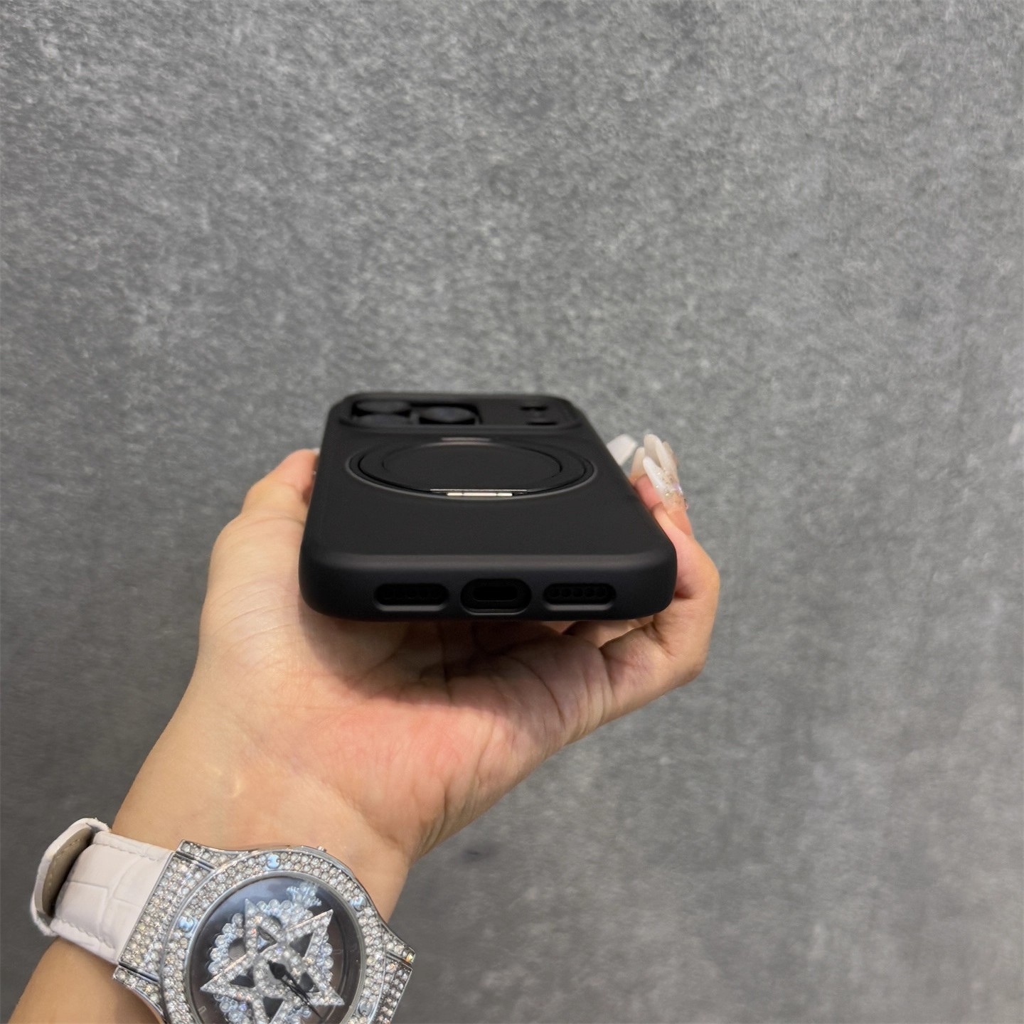 Phantom 360 Rotating Stand Kompatibel mit iPhone Case Skin Feel Magnetic 17 Pro Max Schutzhülle_voghion.com