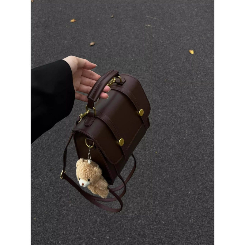 Japanese and Korean Jk Uniform Backpack for Women 2025 New Large Capacity Work Commute Backpack Stylish Versatile Handbag