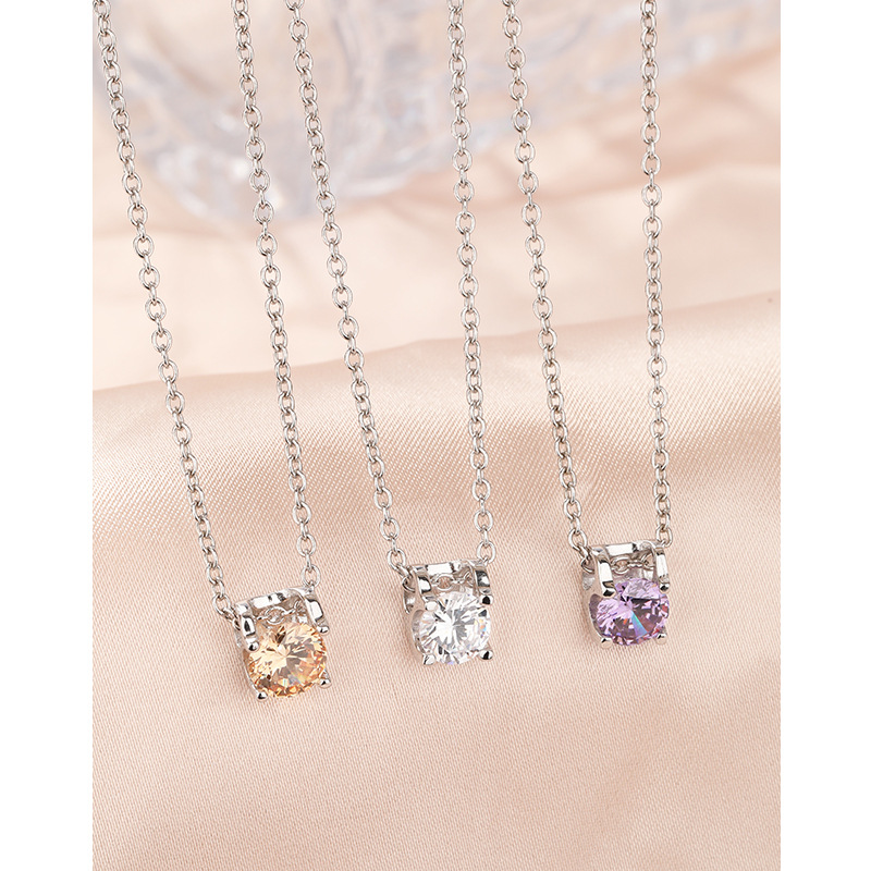 Collar de circón de diamante único cabeza de toro de plata de ley 925 para mujer, lujo ligero, cadena de clavícula de temperamento de nicho de alto nivel, regalo de San Valentín