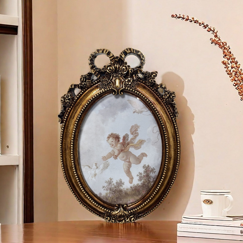 French-Style Living Room and Bedroom Retro Photo Frame Ornament Decorative Painting European Light Luxury Carved Oval Wall-Mounted Glass Picture Frame