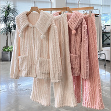 冬季新款原创家居服睡衣女珊瑚绒小方领长款加绒加厚可外穿两件套