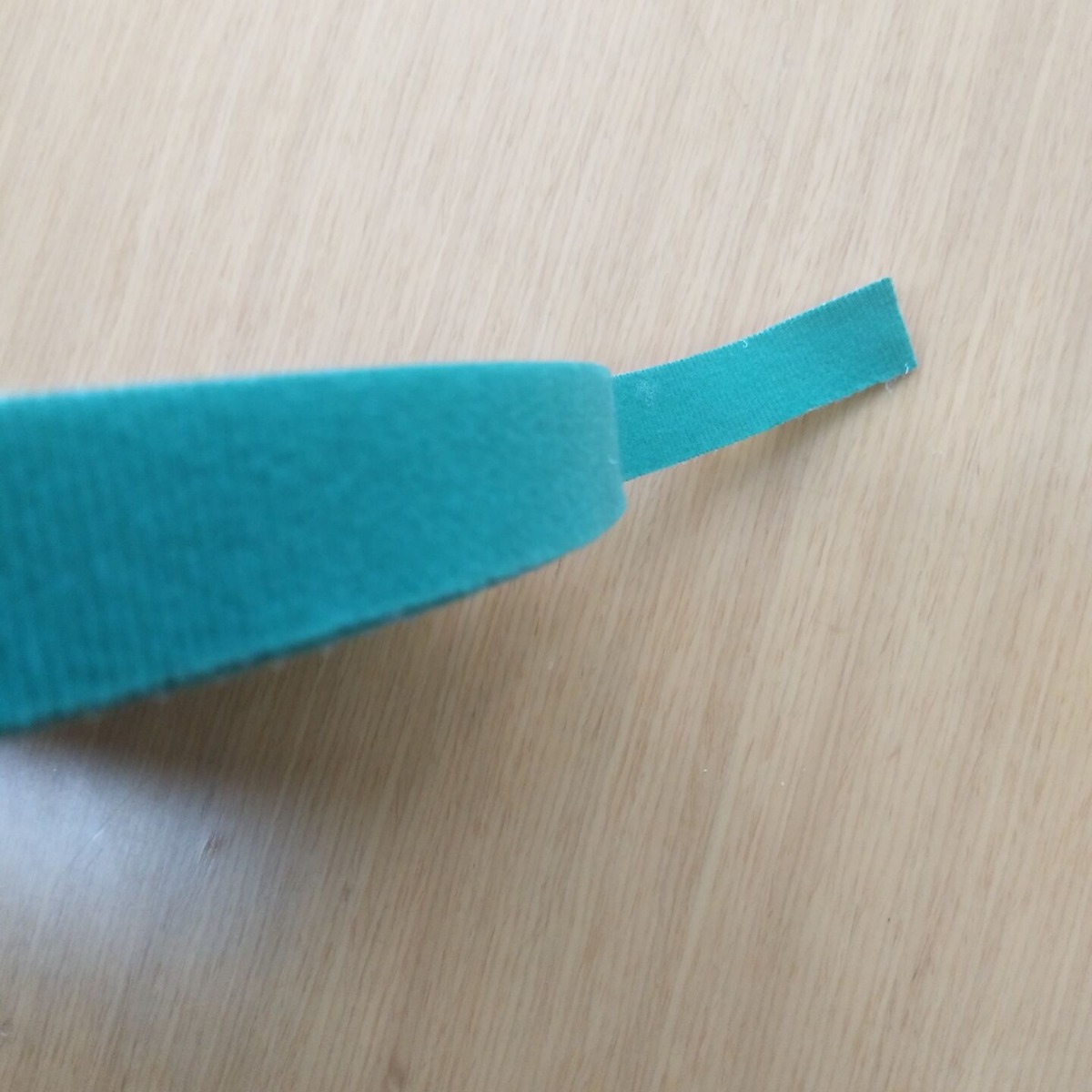 背靠背魔术贴粘扣带现货批发自粘魔术贴数据线电源理线带魔术贴