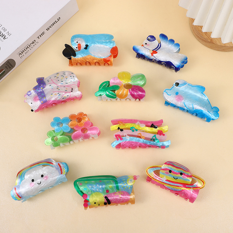 55g Weight Cute Women's Cartoon Flower Arylic Hair Claws