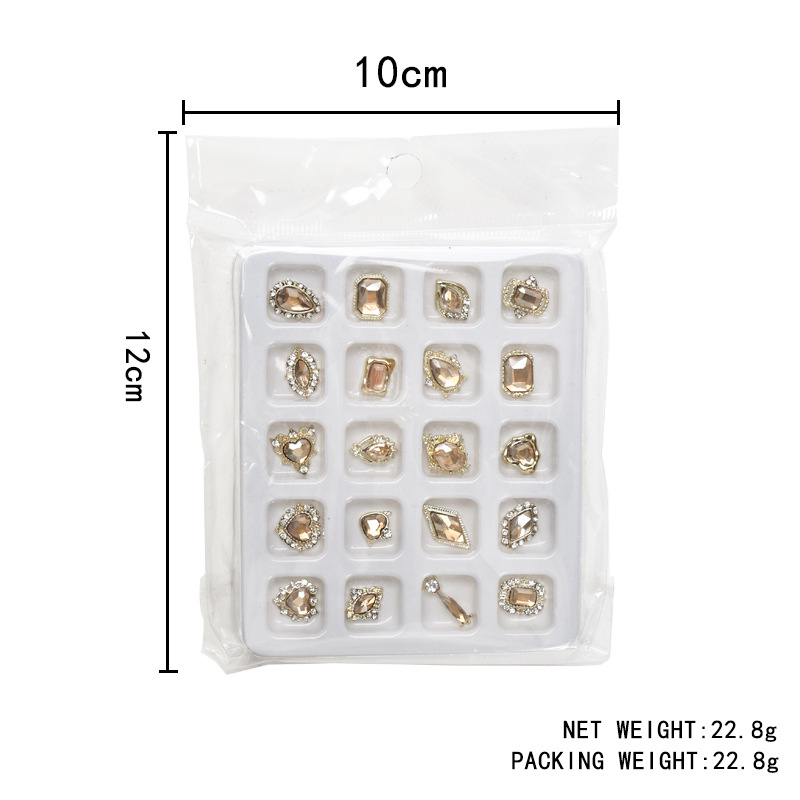 Popular de celebridad en línea mini pequeño tamaño puntiagudo circón diamante en forma especial Super Flash mini caballo ojo micro circonio uñas decoraciones