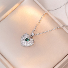 项链女网红爱心相应锆石小众时尚新款设计红宝石吊坠气质钛钢项链