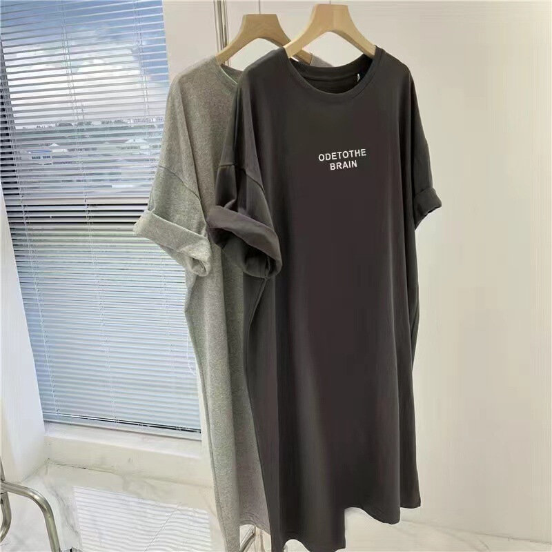 Summer letter loose plus size split sheath mid-length dress half sleeve bottoming shirt short sleeve T-shirt top fashion Summer letter loose plus size split sheath mid-length dress half sleeve bottoming shirt short sleeve T-shirt top fashion