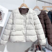 文艺范轻薄圆领短款棉服女2025年秋冬季时尚宽松单排扣保暖外套