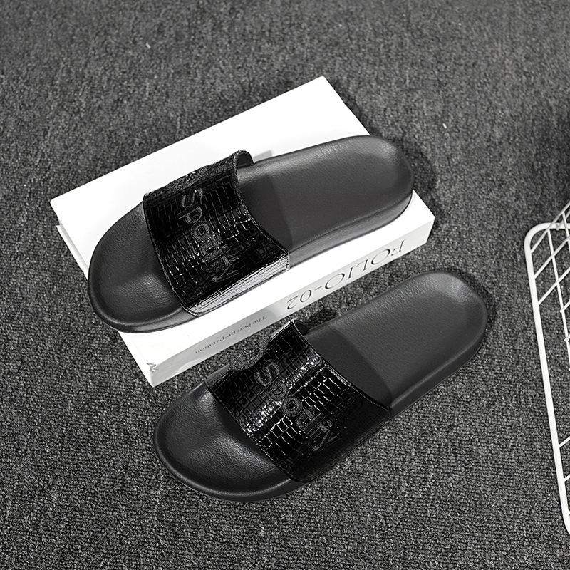 2026 Summer New Style Slippers For Men, Embroidered, Non-Slip, Soft Sole, Comfortable Casual One-Strap Sandals_voghion.com