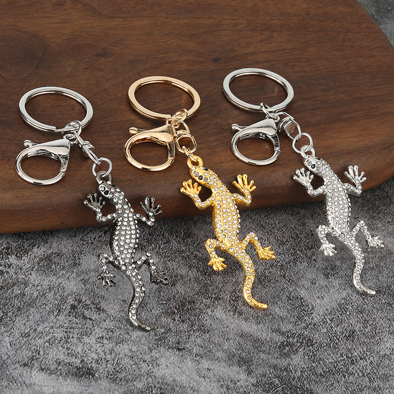 Fashionable Silver Alloy Diamond Flexible Gecko Lizard Keychain Car Bag Pendant Metal Creative Pendant Wholesale