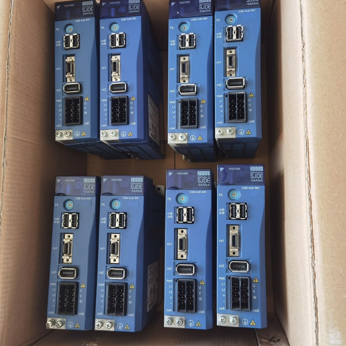 全新原装YASKAWA安川  SJDE-08APA  伺服驱动器电机欢迎询价