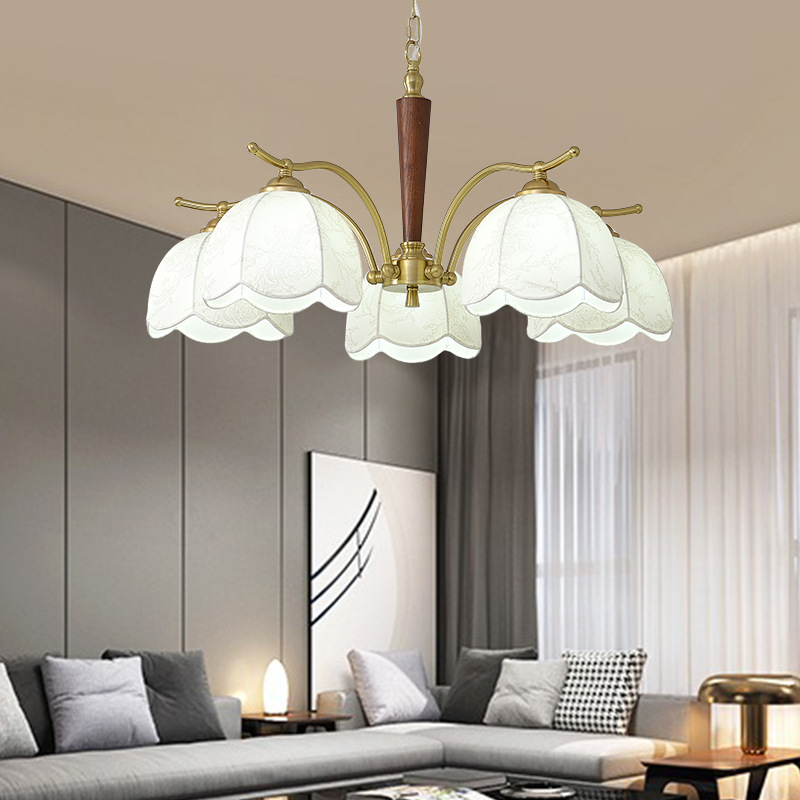 Nanyang estilo retro lámpara de dormitorio de madera sólida silencioso estilo nuevo estilo chino sala de estar comedor lámpara principal nueva impresión lámpara de tela