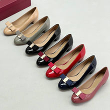 欧美经典漆皮蝴蝶结平底女鞋粗跟中跟圆头单鞋女春秋百搭时尚女鞋