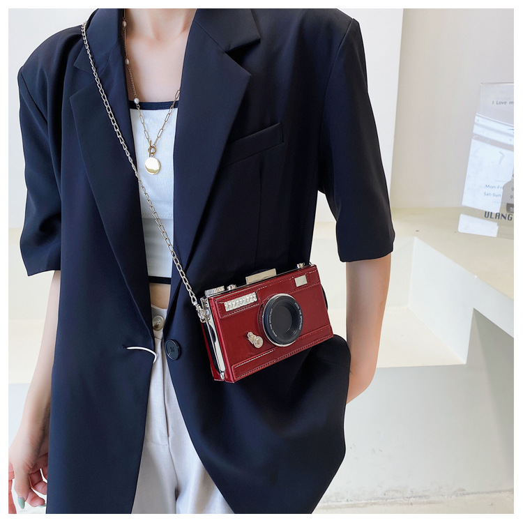 Women's Small Pu Leather Camera Fashion Chain Square Lock Clasp Crossbody Bag display picture 23