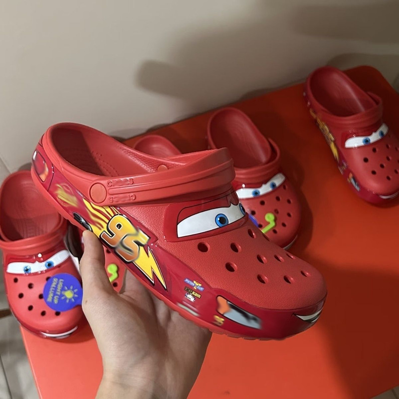 Adult Lightning Mcqueen 95 Cartoon Car Clogs Sandals Unisex Casual Closed-Toe Beach Slippers Adult Lightning Mcqueen 95 Cartoon Car Clogs Sandals Unisex Casual Closed-Toe Beach Slippers