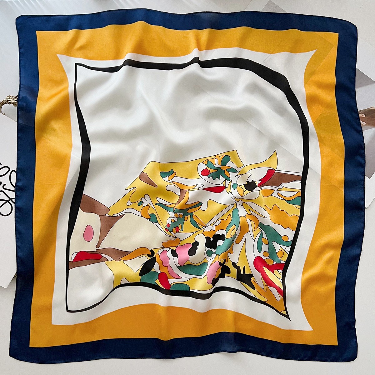 F1-A2A60021-1 # 추상 낙서 그림