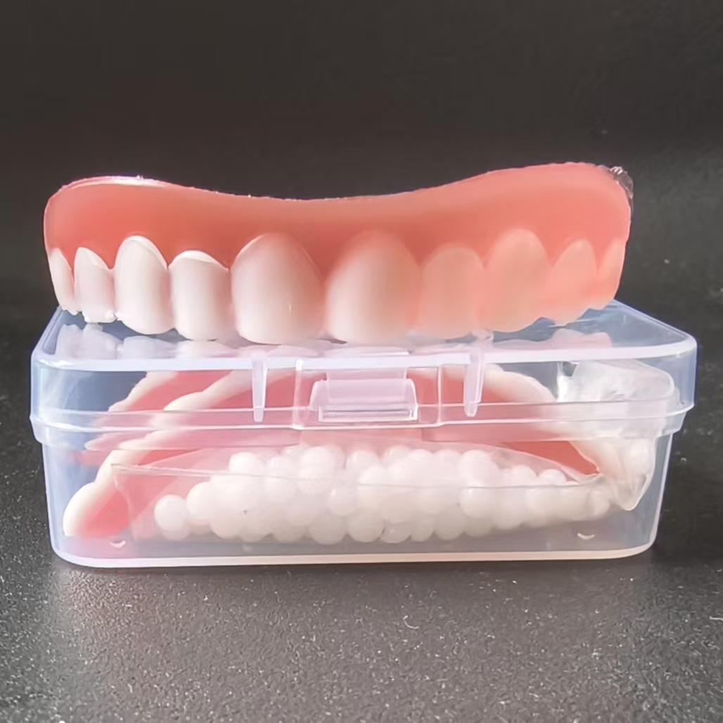 仿真硅胶假牙贴1.399