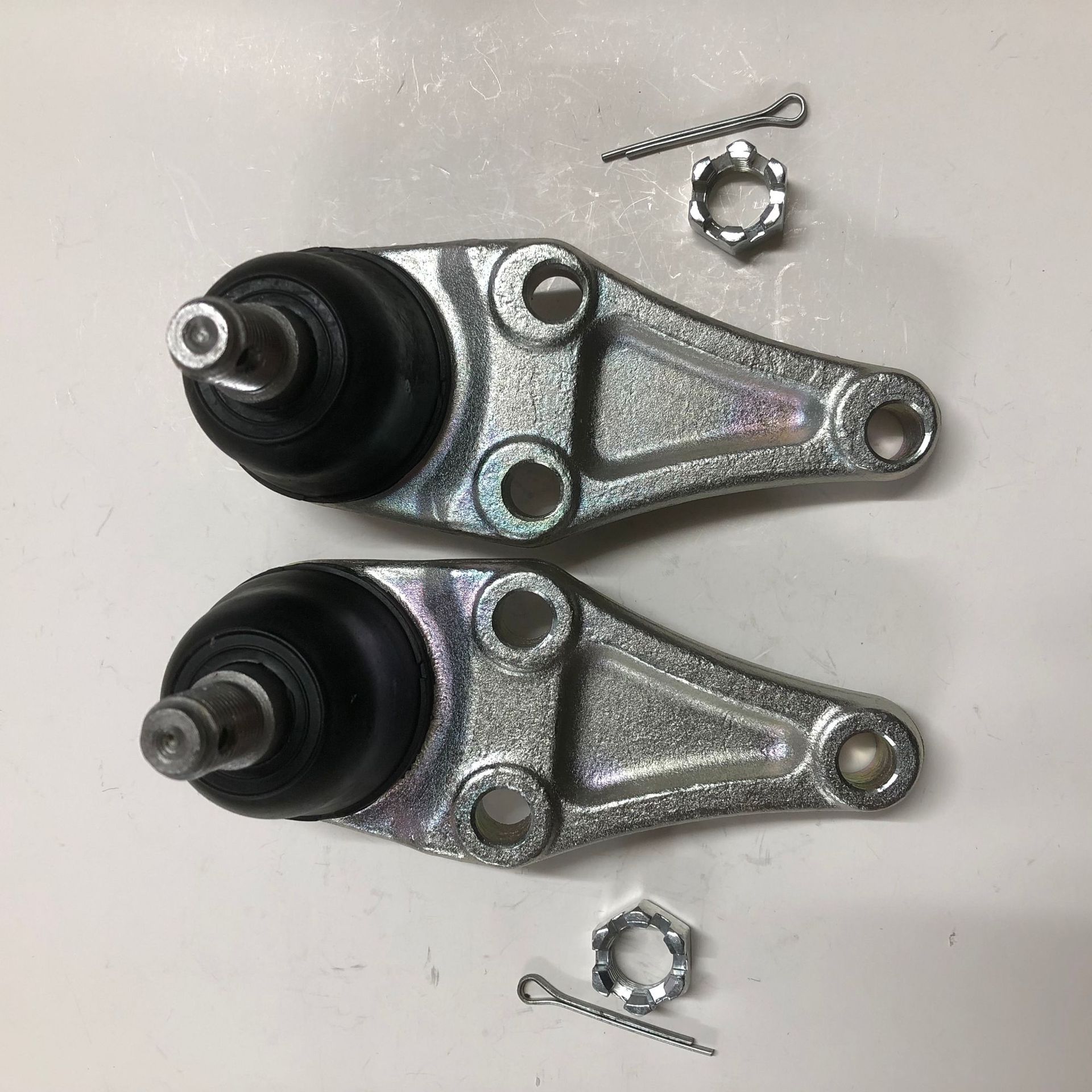 For MR508 130 411A 072 411 A073 SB7845 V73 L 200 Pa Jero rear ball head