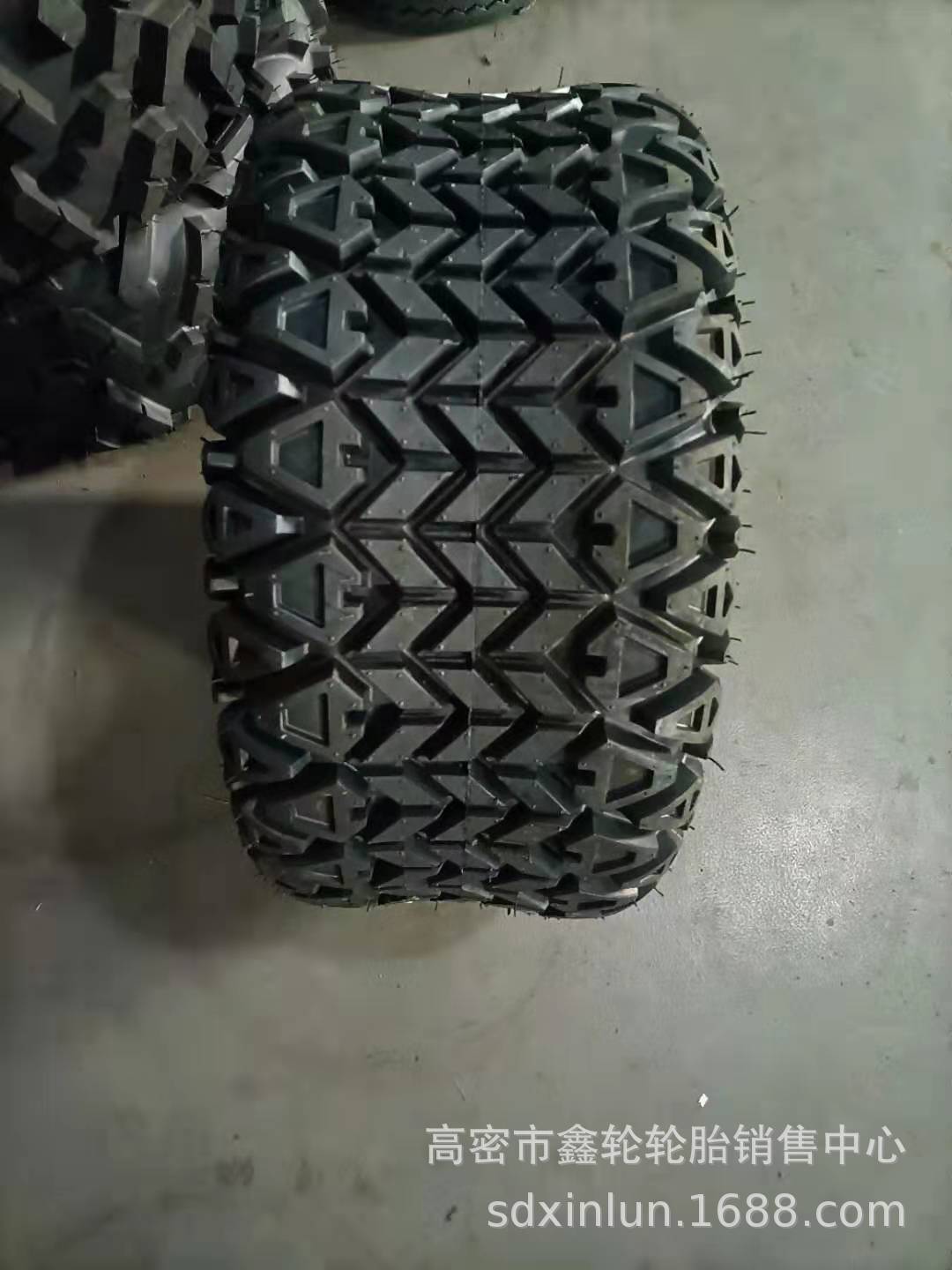 供应沙滩草坪23x10.5-14 22x11-10 36x10.5-18 22x10.5-10轮胎