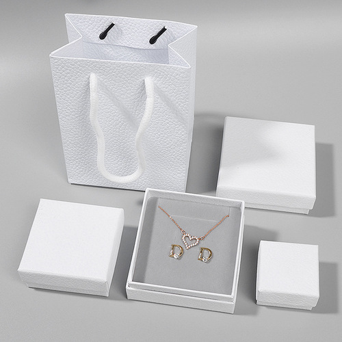 Textured jewelry box, ring, earrings, bracelet box, jewelry gift handbag, packaging box wholesale, custom logo available
